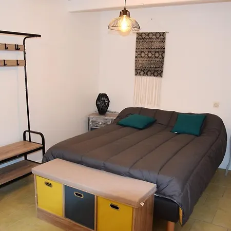 Holiday home Maison Charismatique A Saint-germier Avec Jardin Cloture.