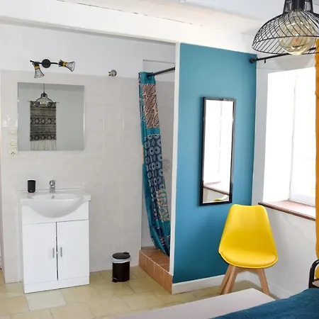 Holiday home Maison Charismatique A Saint-germier Avec Jardin Cloture. Saint-Germier (Deux-Sevres)